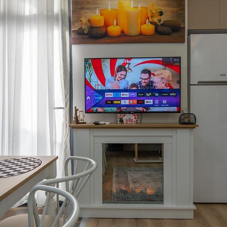 Wind Luxury 2 Apartment Aksu  Ngoại thất bức ảnh